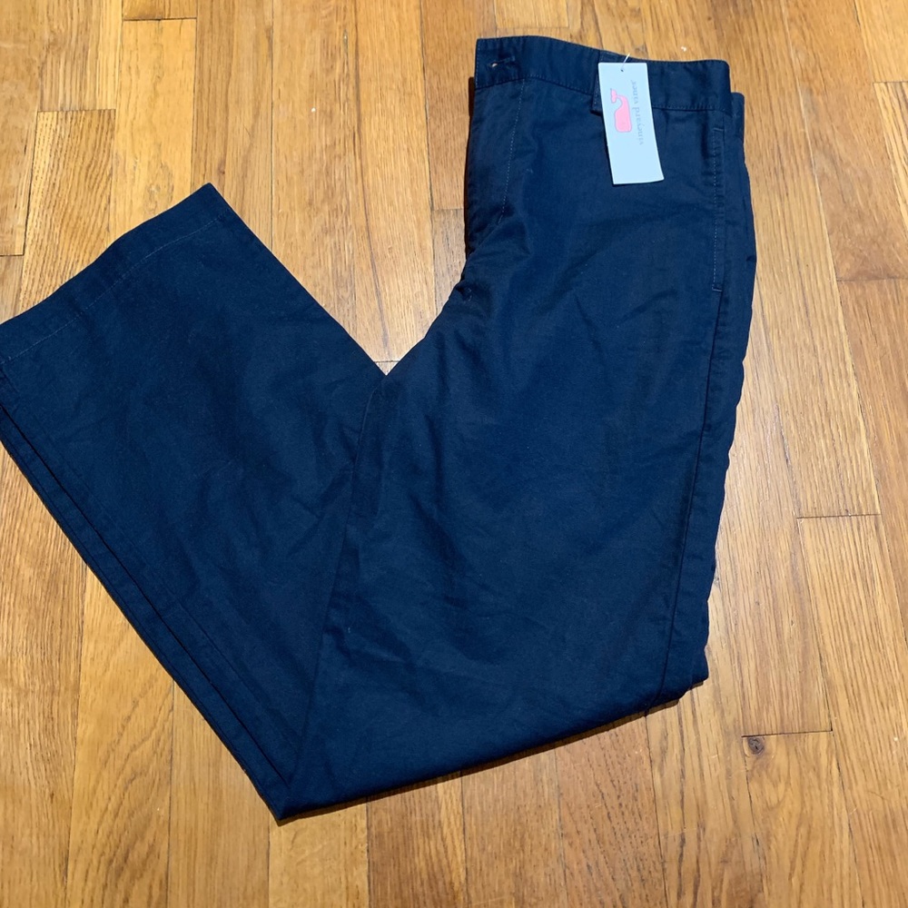 NWT Vineyard Vines navy blue pants.